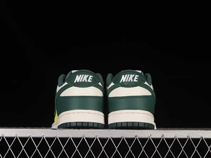 All Categories Nk SB Dunk Series Nk SB Dunk Low Low-top sneakers Nk Dunk Low SE "Noble Green" Classic Brazilian color SB low-top sports and leisure sneakers FD0350-133